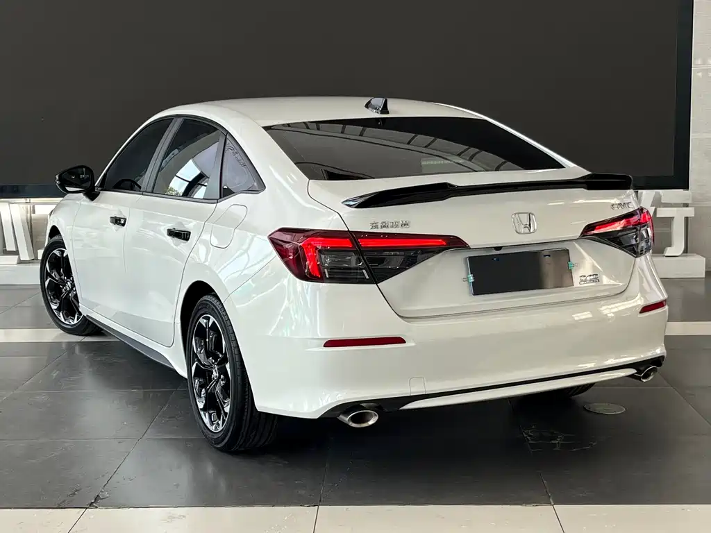 Honda Civic — фото 6