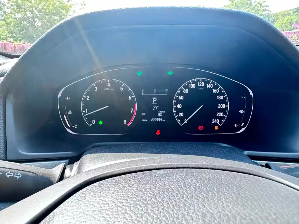 Honda Accord — фото 18