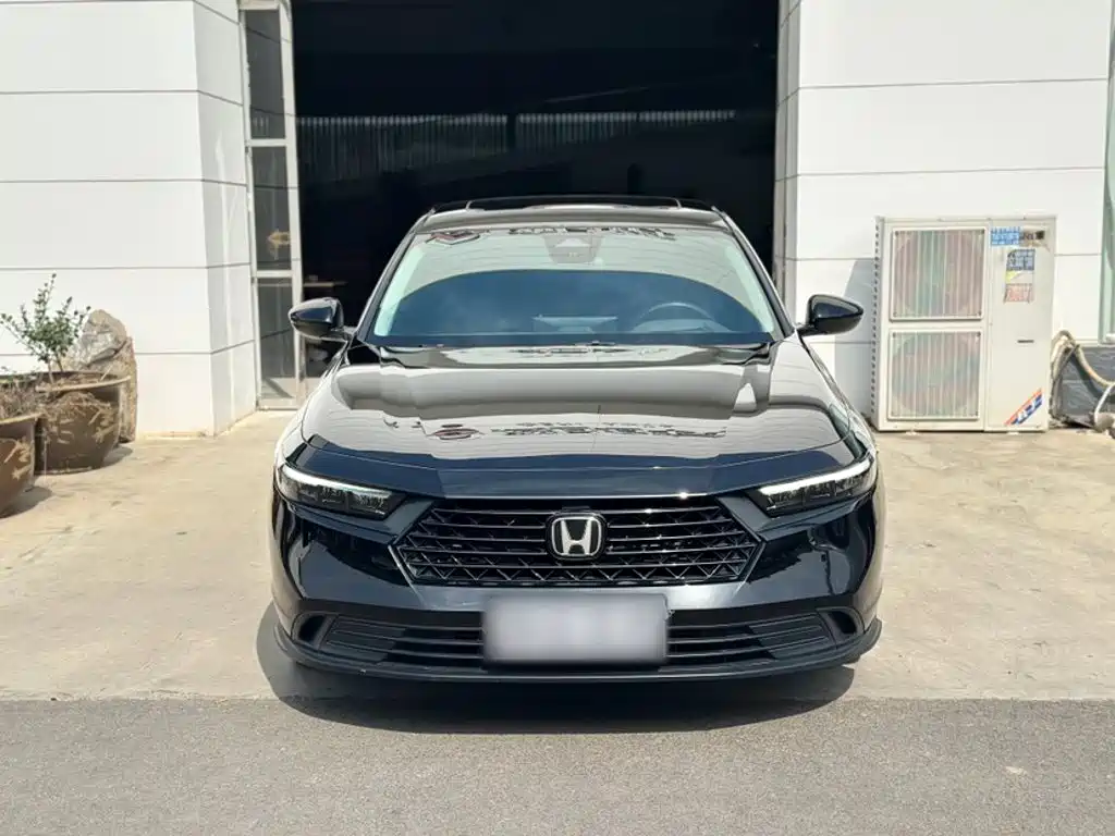 Honda Accord — фото 4