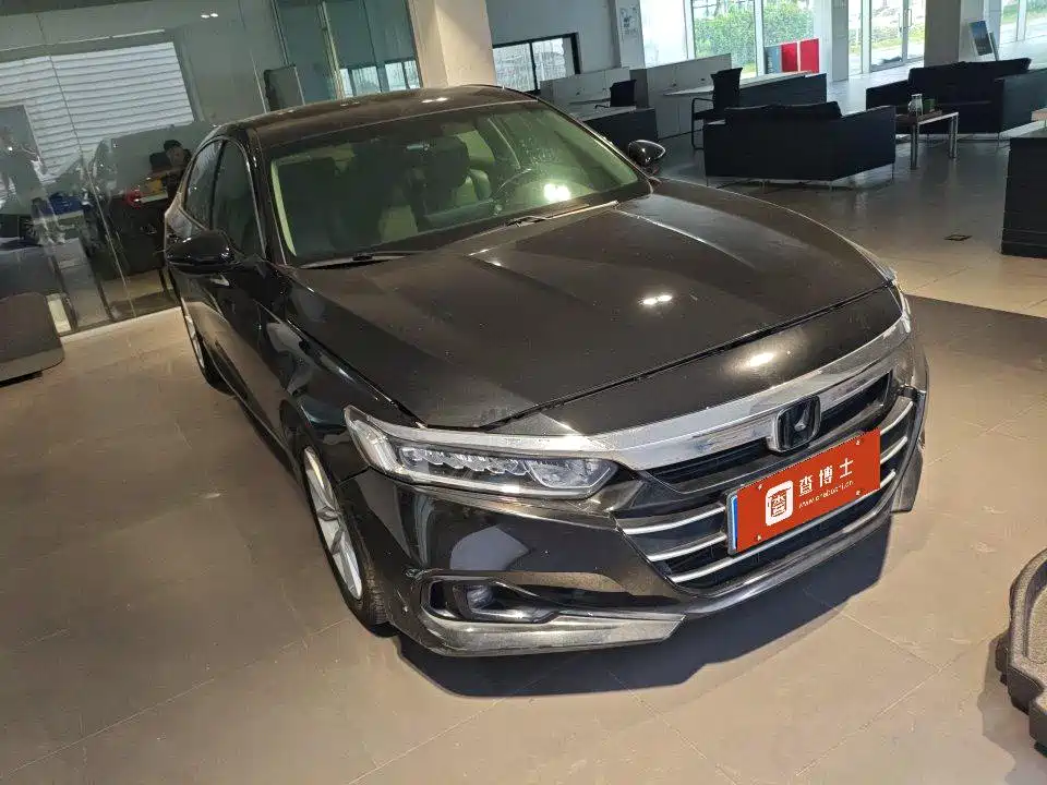 Honda Accord — фото 5