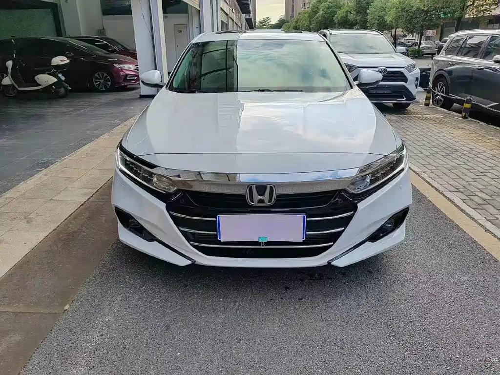 Honda Accord — фото 2