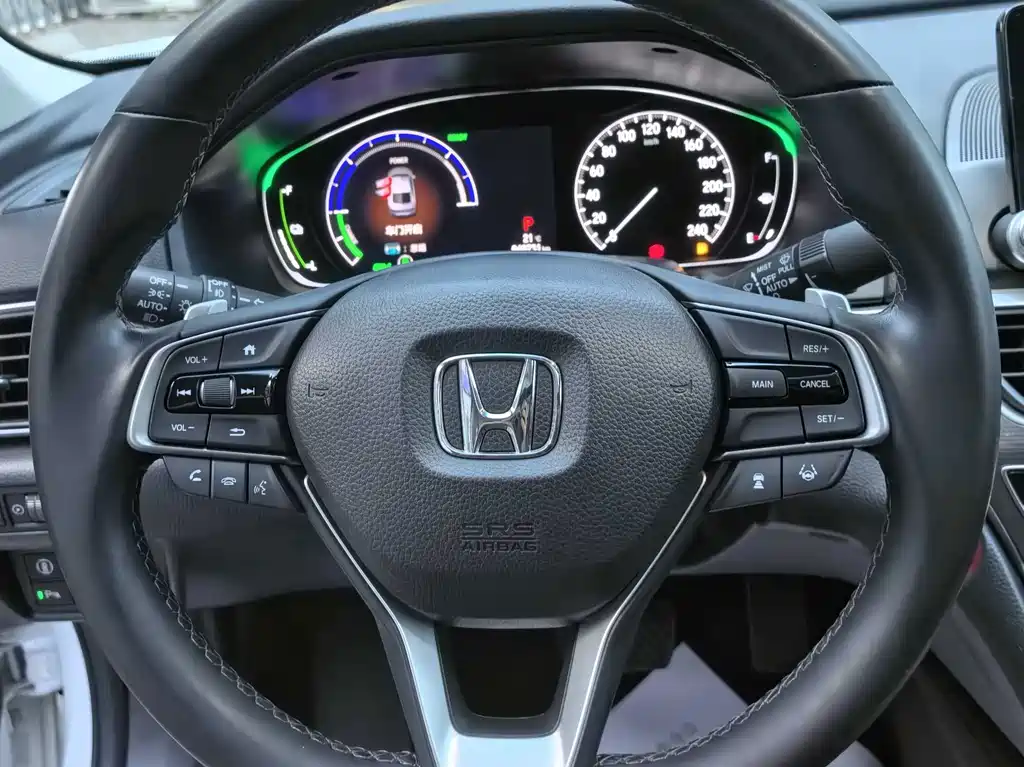 Honda Accord — фото 13