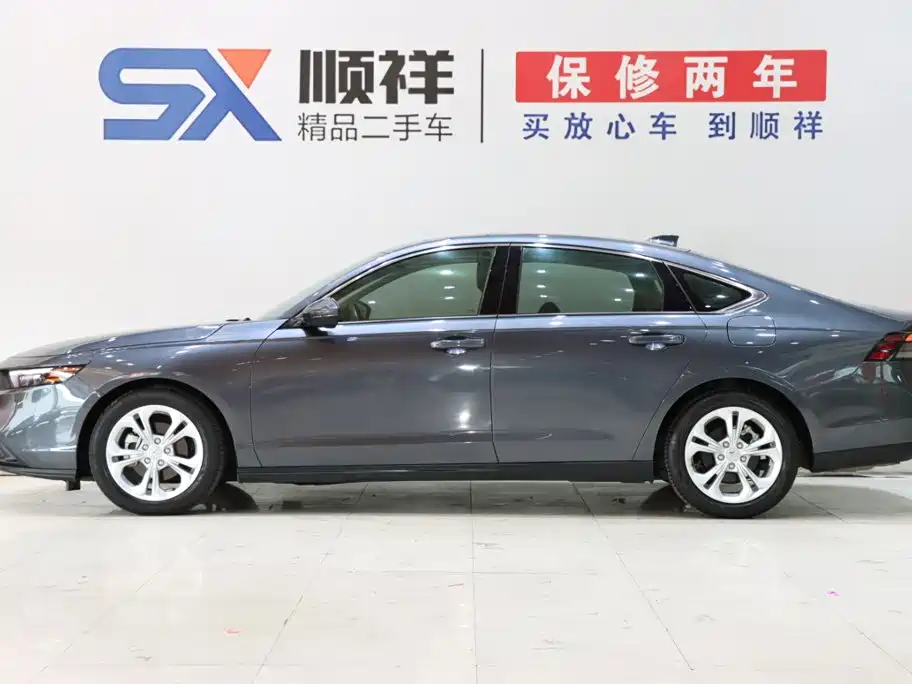 Honda Accord — фото 6