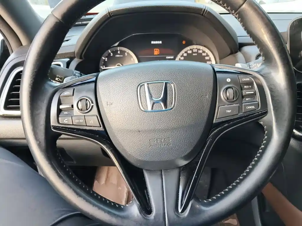 Honda UR-V — фото 11