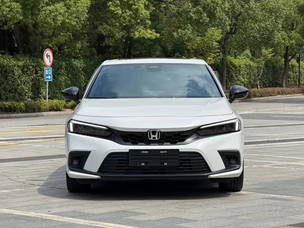 Honda Civic — фото 2