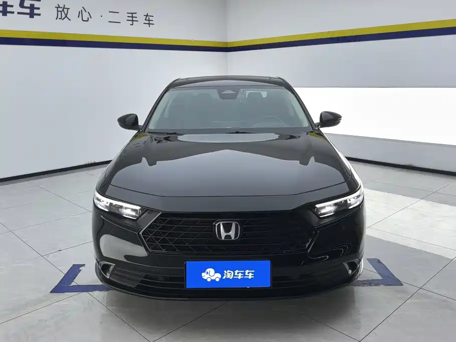 Honda Accord — фото 2