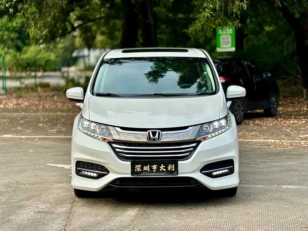 Honda Odyssey — фото 3