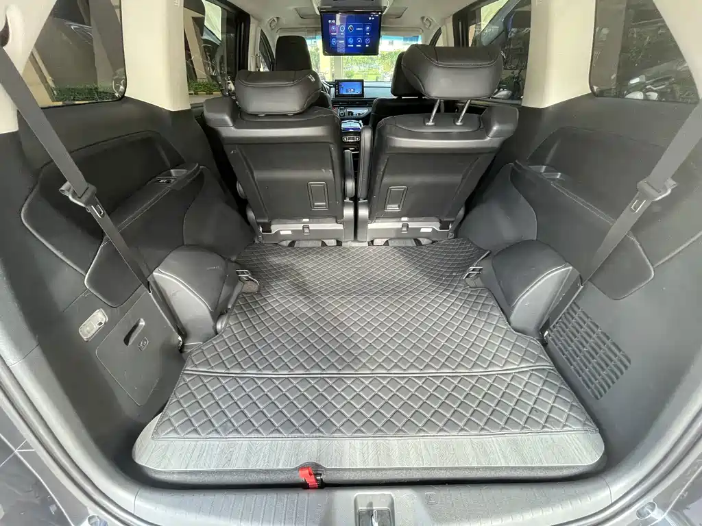 Honda Odyssey — фото 13