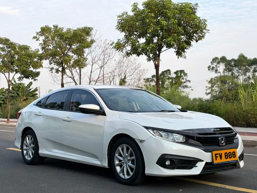 Honda Civic — фото 3
