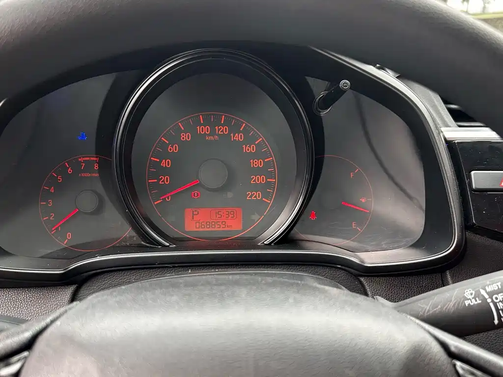 Honda Fit — фото 18
