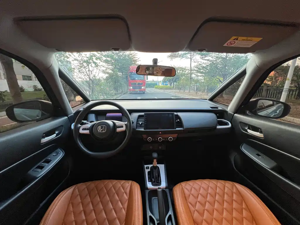 Honda Fit — фото 4