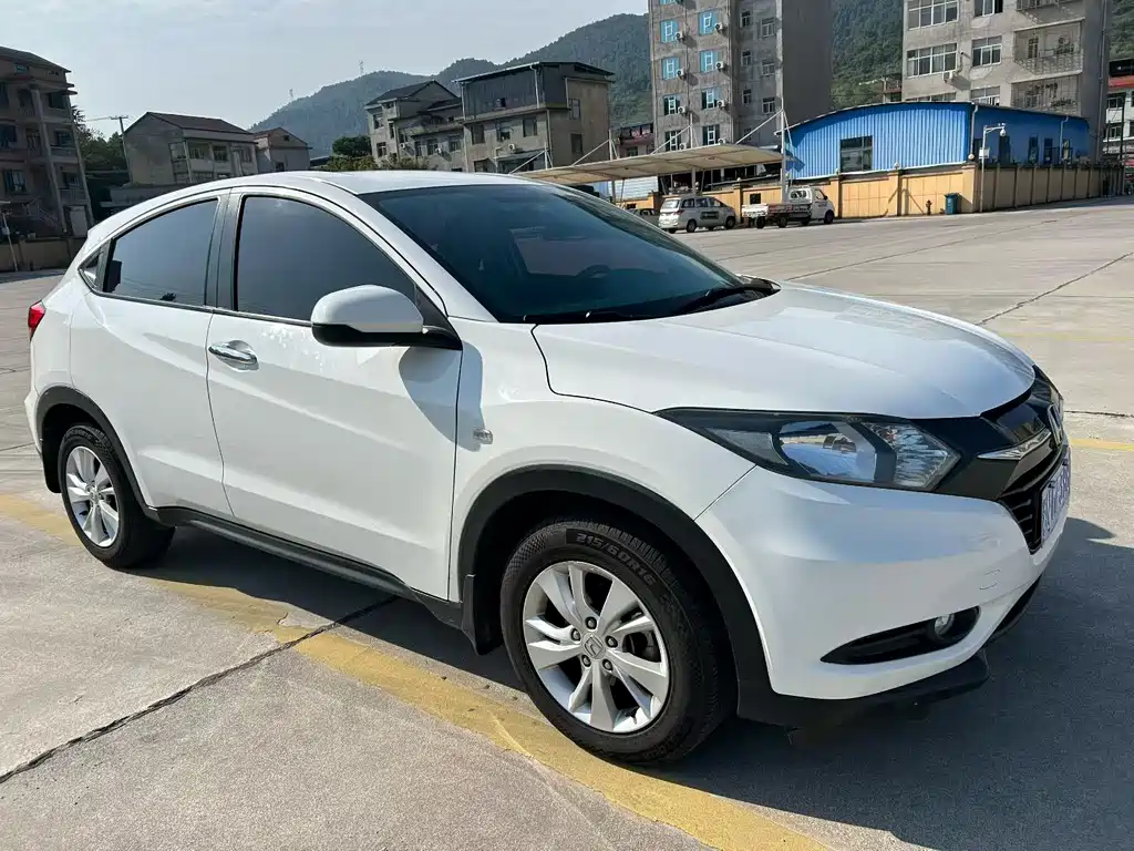 Honda Vezel — фото 2