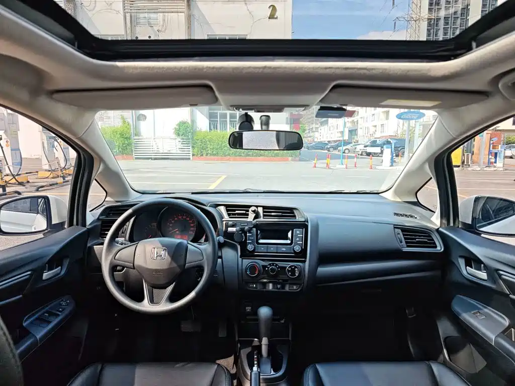 Honda Fit — фото 19