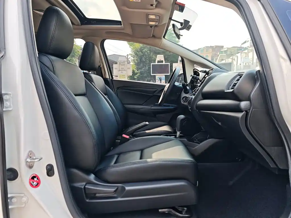 Honda Fit — фото 20
