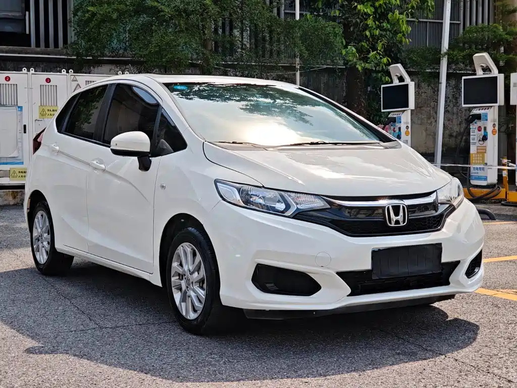 Honda Fit — фото 3