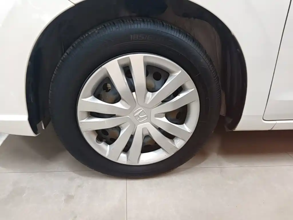 Honda Fit — фото 23