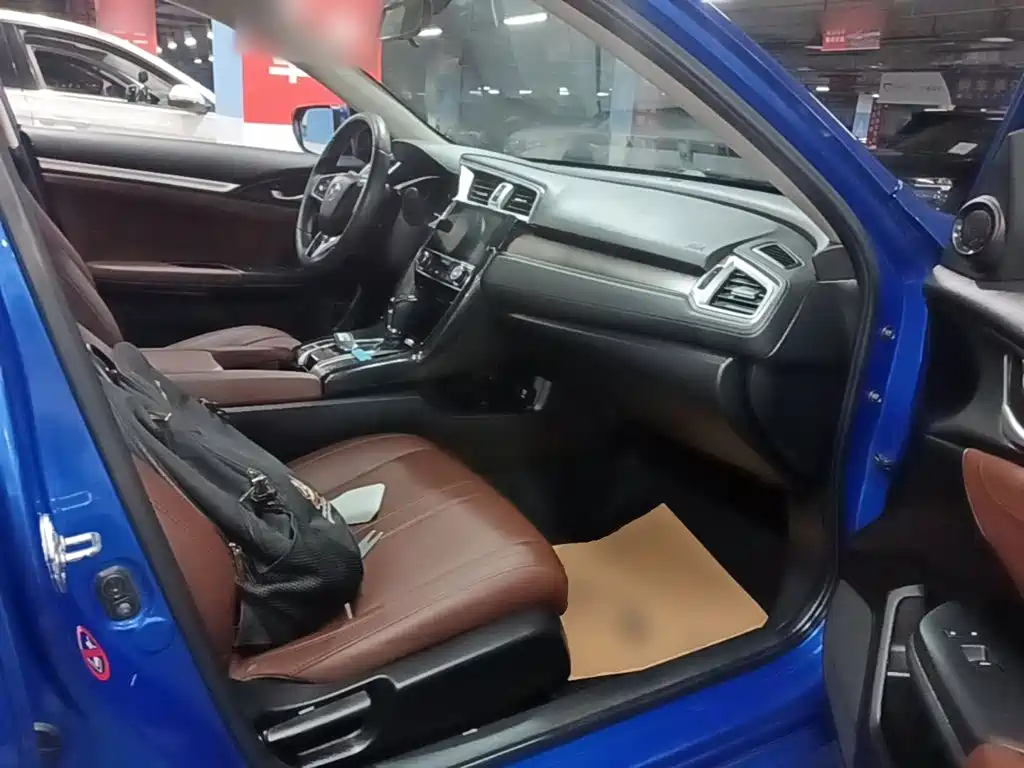 Honda Civic — фото 25