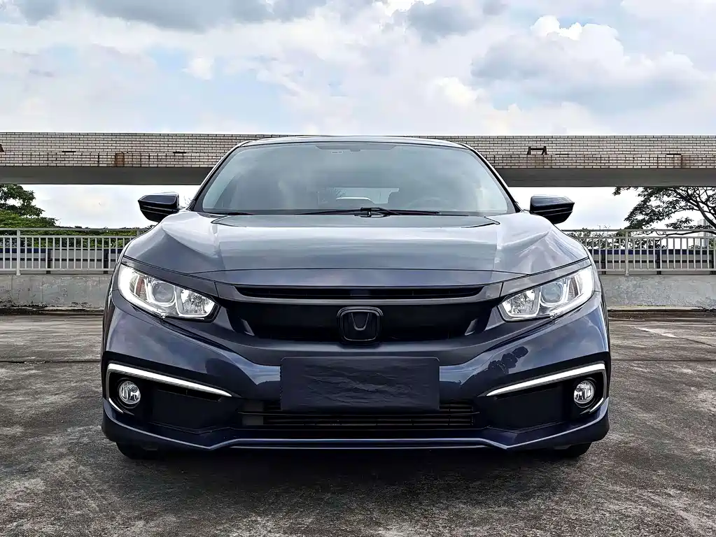 Honda Civic — фото 2