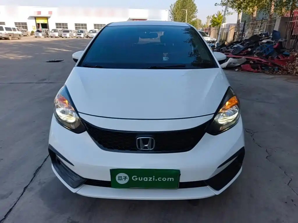 Honda Fit — фото 3
