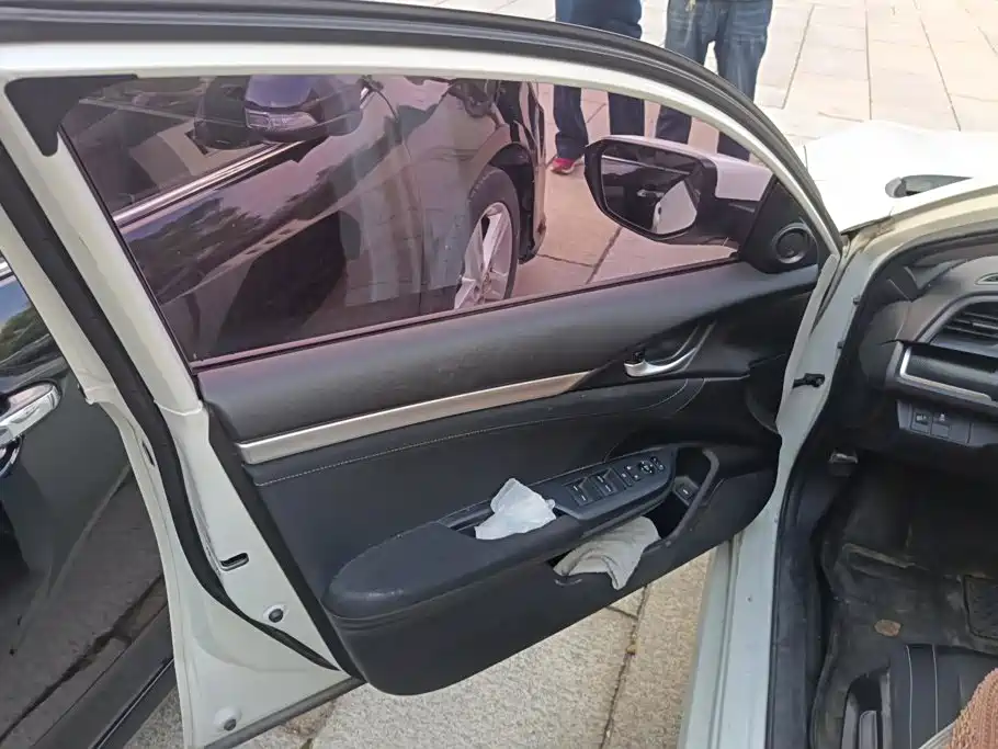 Honda Civic — фото 5