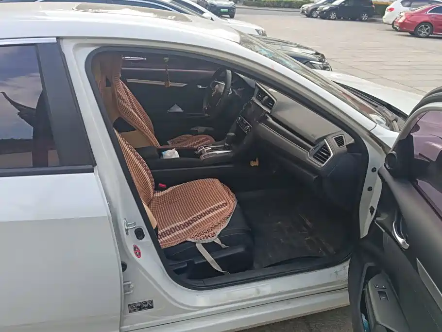Honda Civic — фото 6