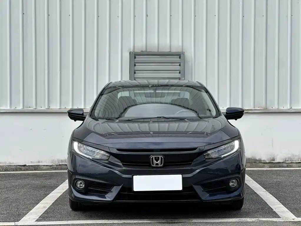 Honda Civic — фото 2