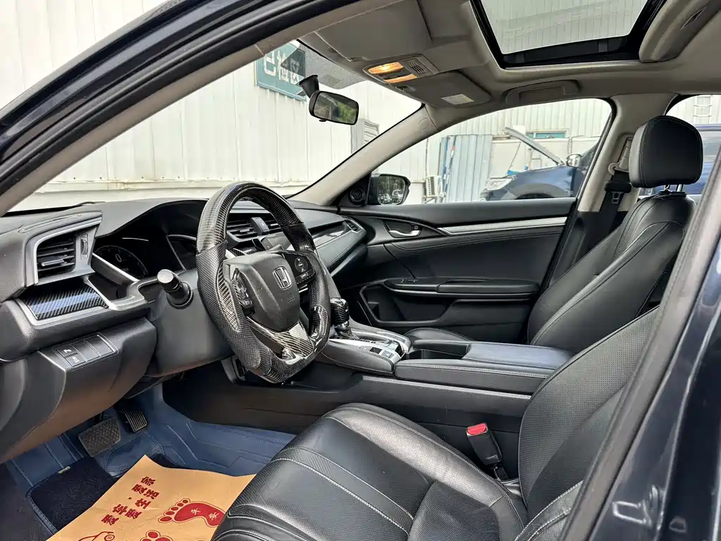 Honda Civic — фото 4