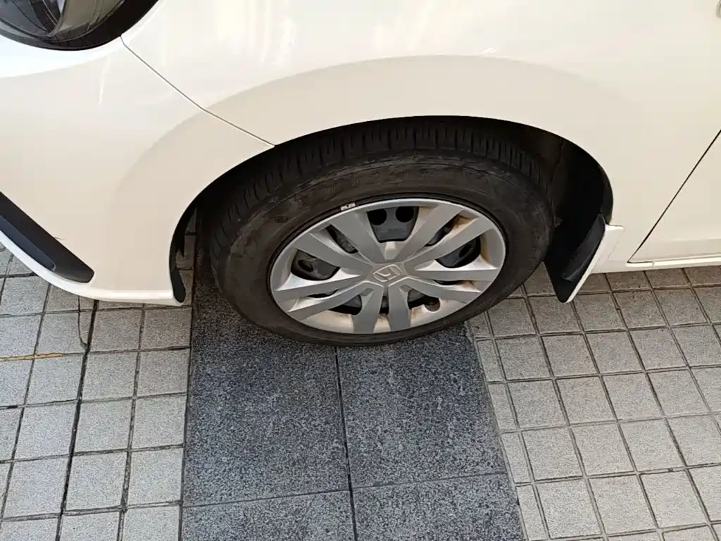 Honda Fit — фото 23