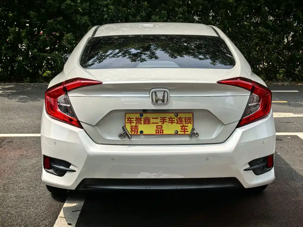 Honda Civic — фото 4
