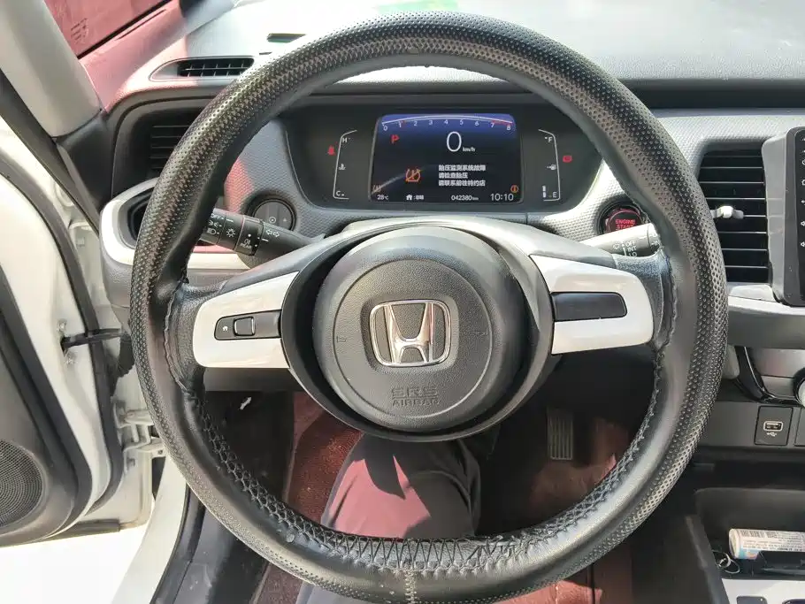 Honda Fit — фото 15