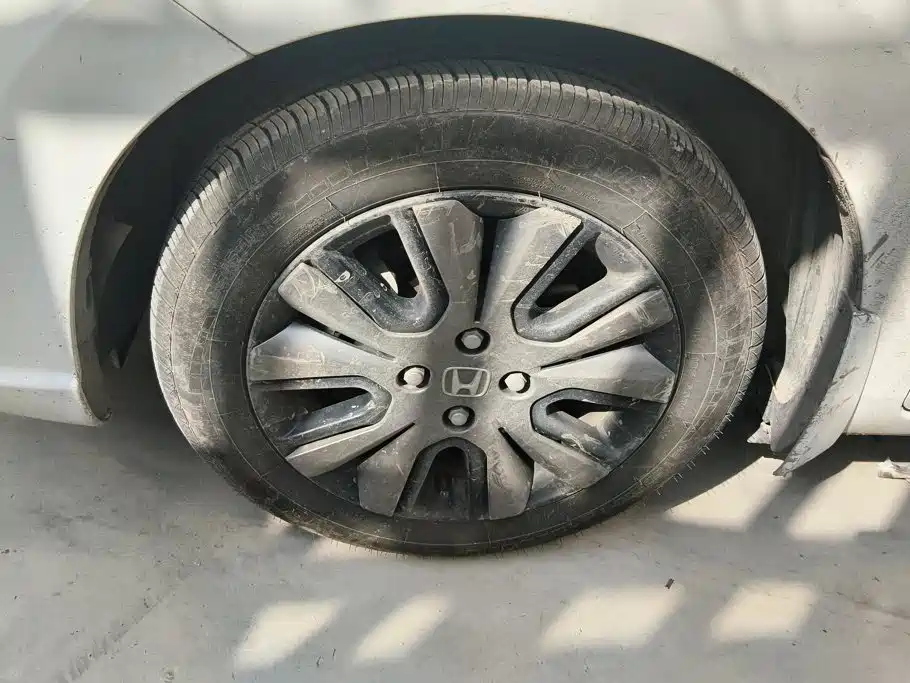 Honda Fit — фото 6