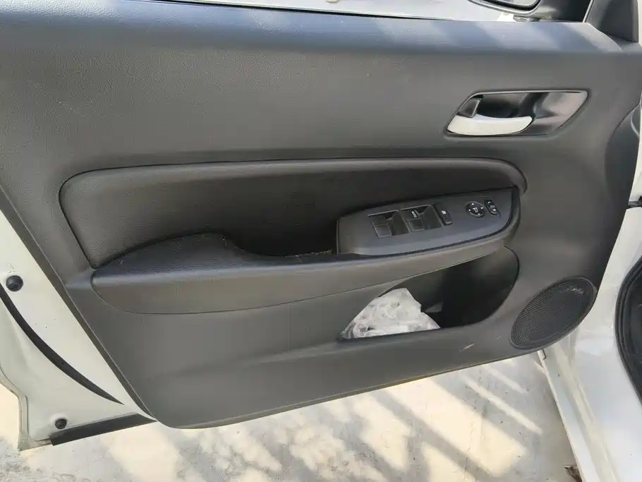Honda Fit — фото 7