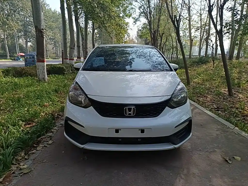 Honda Fit — фото 3