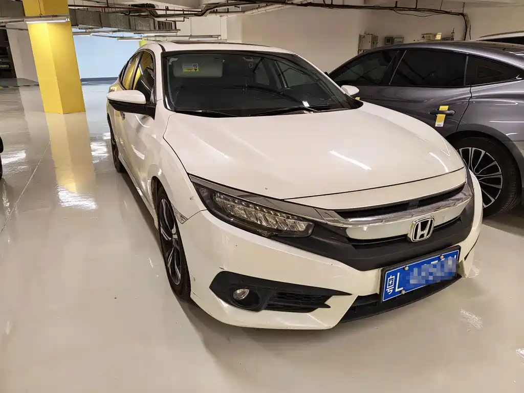Honda Civic — фото 2