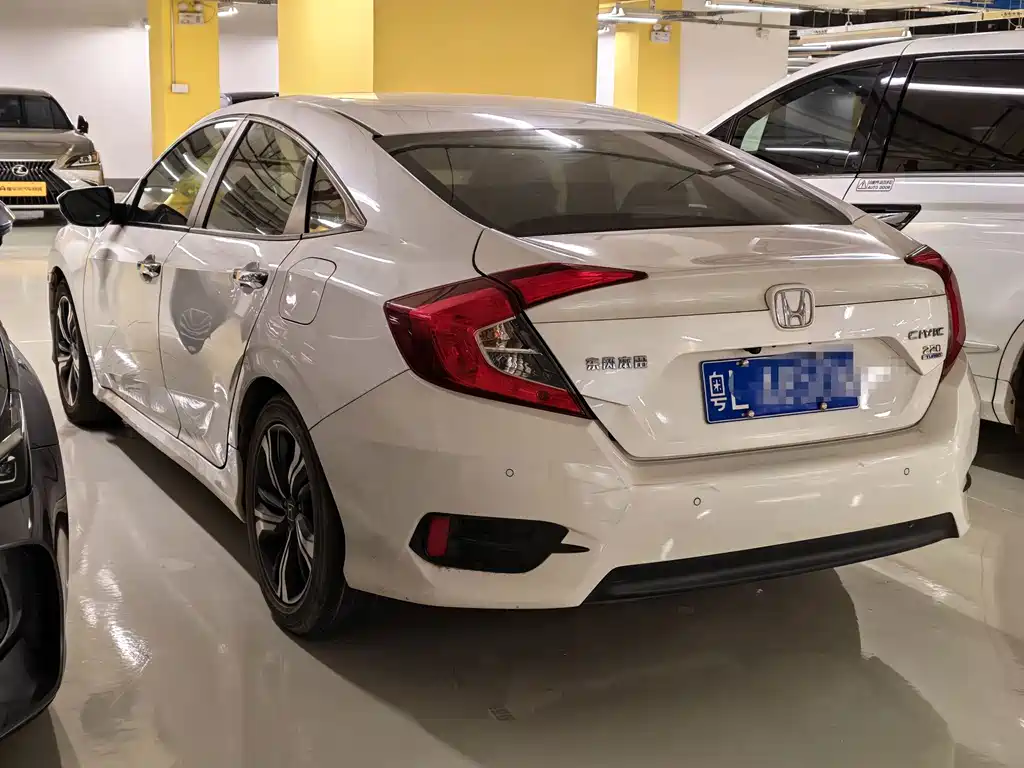 Honda Civic — фото 3