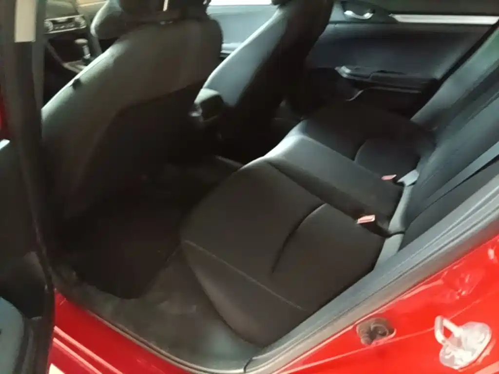 Honda Civic — фото 17