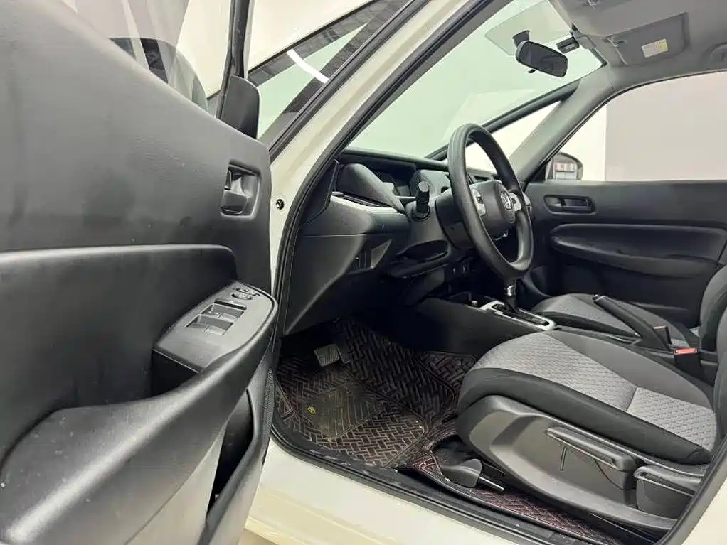 Honda Fit — фото 9