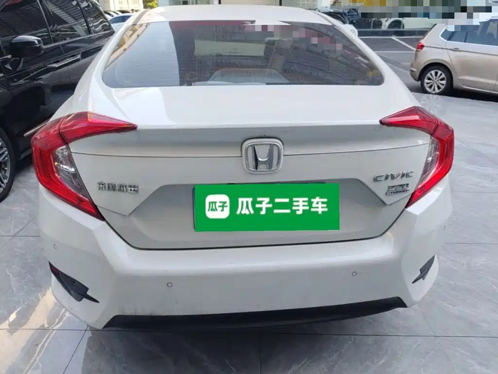 Honda Civic — фото 6