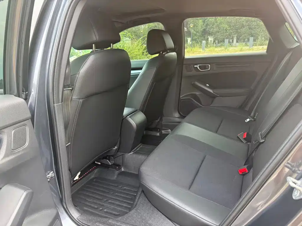 Honda Civic — фото 5