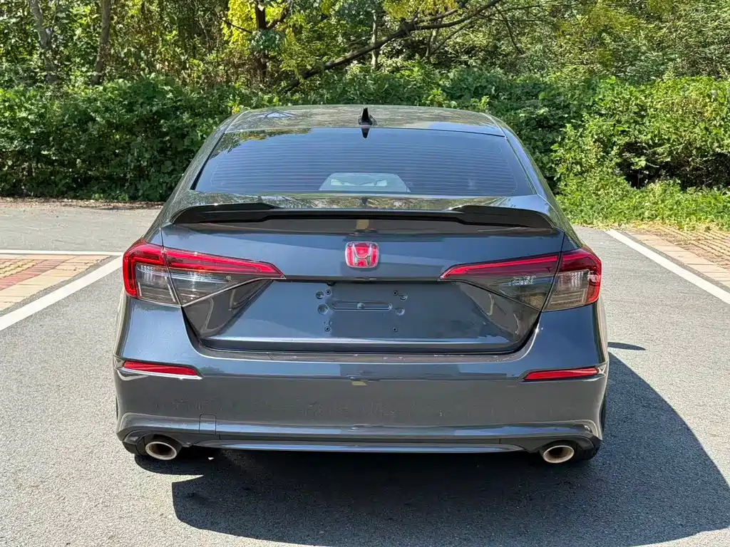 Honda Civic — фото 10