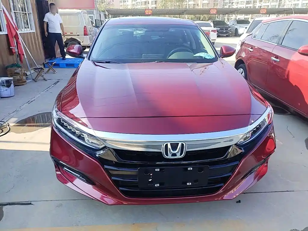 Honda Accord — фото 3