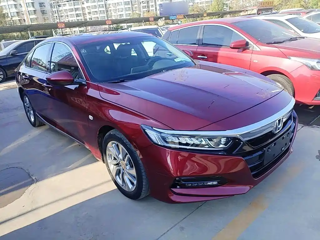 Honda Accord — фото 4