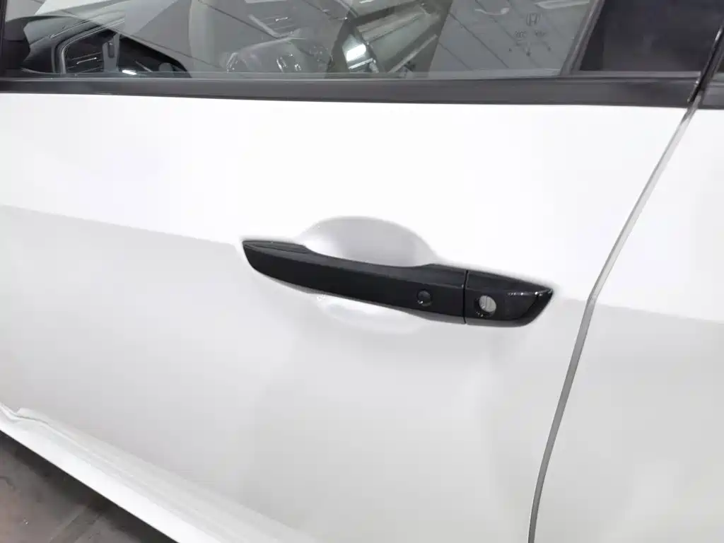 Honda Civic — фото 18