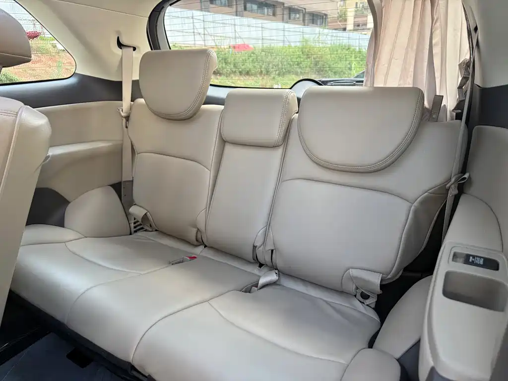 Honda Odyssey — фото 13