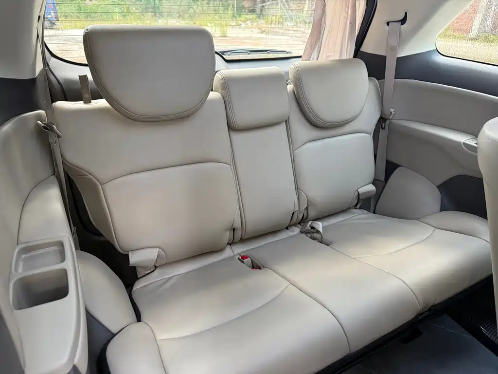 Honda Odyssey — фото 15