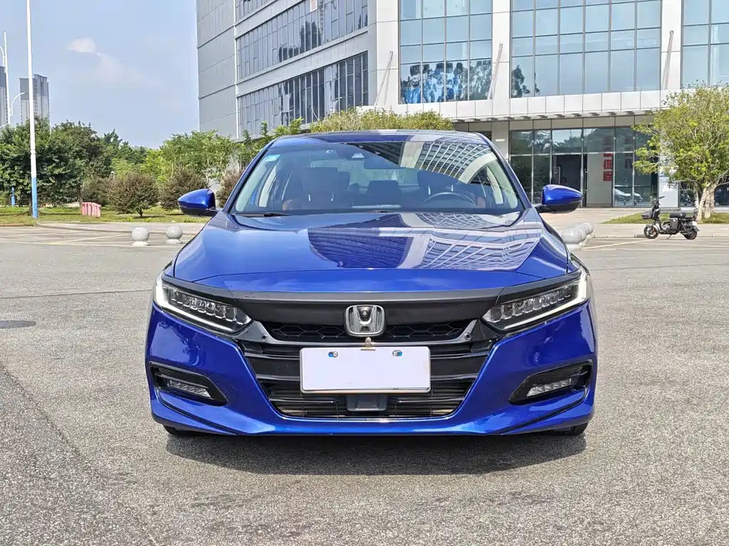 Honda Accord — фото 2