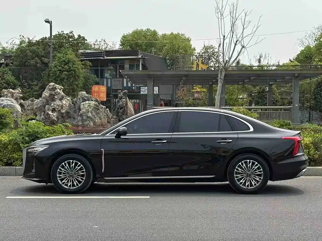 Hongqi Hongqi H5 — фото 3