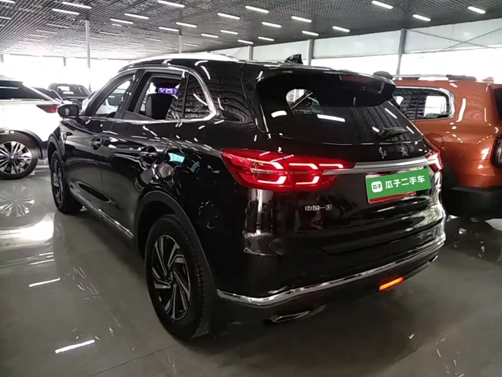 Hongqi Hongqi HS5 — фото 5