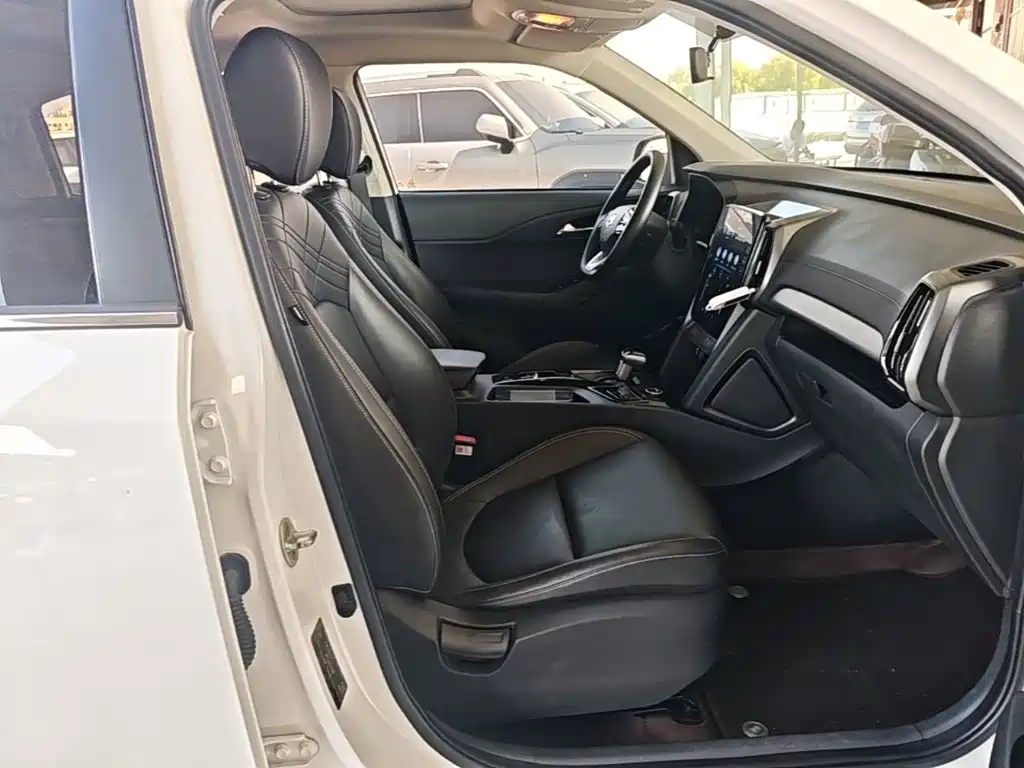 Hyundai ix35 — фото 25