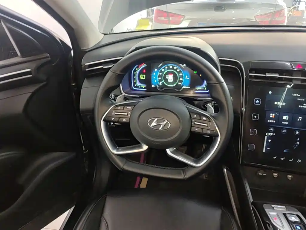 Hyundai Tucson — фото 11